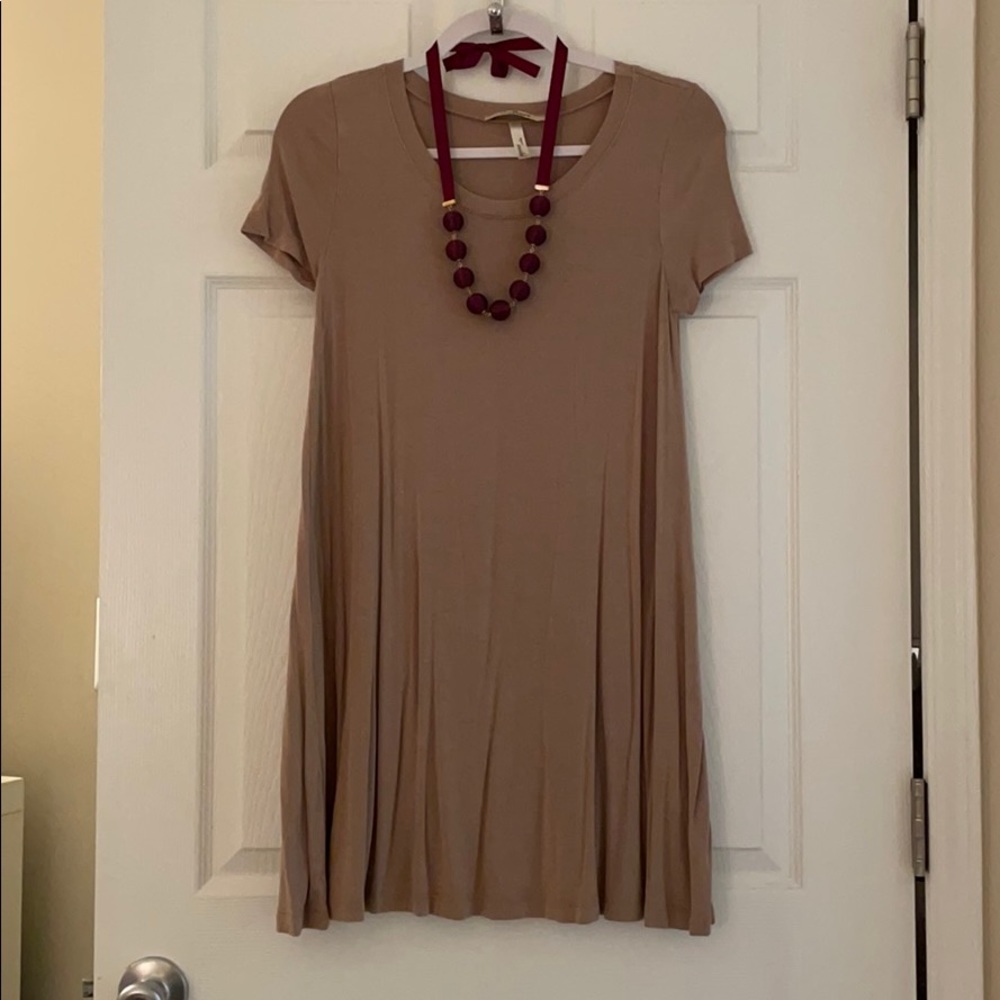 NeutralNatural final touch tan T-shirt dress